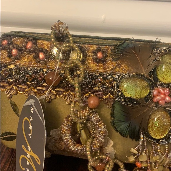 Brand new beautiful Mary Frances bag - Picture 4 of 7